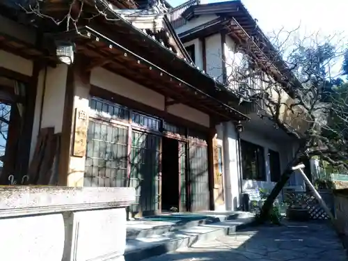 岸之坊の本殿・本堂