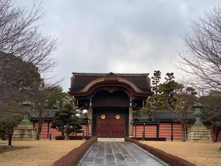 総持寺の山門・神門