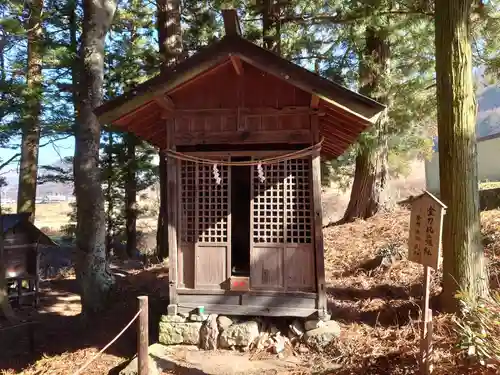 山家神社の末社