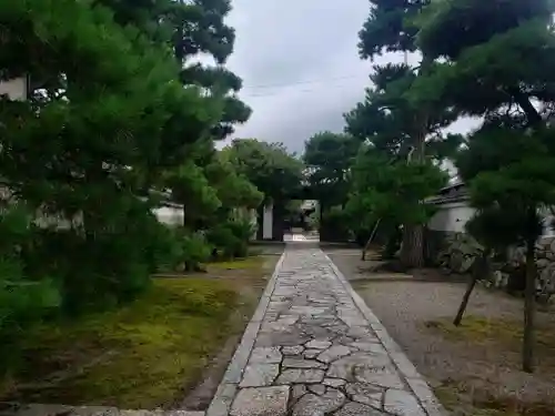 聖衆来迎寺の建物その他