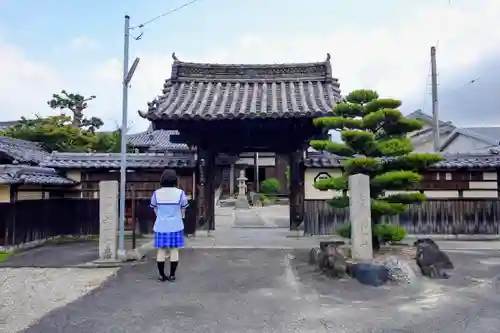 三光院跡の山門・神門