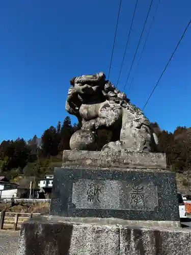 石都々古和気神社の{uncategorized: "未分類", other: "その他", undefined: "問題あり", building: "その他建物", grave: "お墓", sacred_gate: "鳥居", guardian: "狛犬", statue: "像", buddha: "仏像", history: "歴史", nature: "自然", garden: "庭園", animal: "動物", pagoda: "塔", temizu: "手水舎", mountain_gate: "山門・神門", sanctuary: "本殿・本堂", subordinate: "末社・摂社", art: "芸術", scenery: "景色", jizo: "地蔵", ema: "絵馬", goshuin: "御朱印", omikuji: "おみくじ", items: "授与品その他", amulet: "お守り", goshuincho: "御朱印帳", eats: "食事", festival: "お祭り", votive_dance: "神楽", shichigosan: "七五三参", wedding: "結婚式", experience: "体験その他", initially: "初詣", around: "周辺", anti_infection: "感染症対策"}