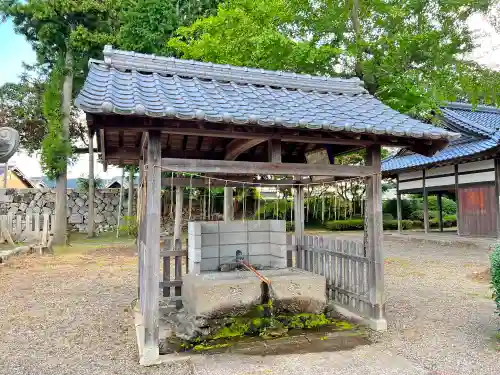 小浜神社の手水舎