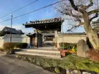 伊勢妙昌寺の{uncategorized: "未分類", other: "その他", undefined: "問題あり", building: "その他建物", grave: "お墓", sacred_gate: "鳥居", guardian: "狛犬", statue: "像", buddha: "仏像", history: "歴史", nature: "自然", garden: "庭園", animal: "動物", pagoda: "塔", temizu: "手水舎", mountain_gate: "山門・神門", sanctuary: "本殿・本堂", subordinate: "末社・摂社", art: "芸術", scenery: "景色", jizo: "地蔵", ema: "絵馬", goshuin: "御朱印", omikuji: "おみくじ", items: "授与品その他", amulet: "お守り", goshuincho: "御朱印帳", eats: "食事", festival: "お祭り", votive_dance: "神楽", shichigosan: "七五三参", wedding: "結婚式", experience: "体験その他", initially: "初詣", around: "周辺", anti_infection: "感染症対策"}