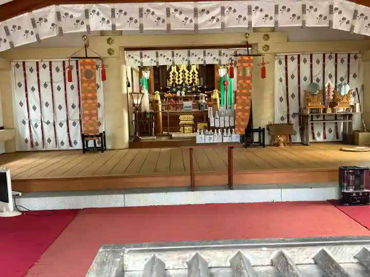 別雷神社の{uncategorized: "未分類", other: "その他", undefined: "問題あり", building: "その他建物", grave: "お墓", sacred_gate: "鳥居", guardian: "狛犬", statue: "像", buddha: "仏像", history: "歴史", nature: "自然", garden: "庭園", animal: "動物", pagoda: "塔", temizu: "手水舎", mountain_gate: "山門・神門", sanctuary: "本殿・本堂", subordinate: "末社・摂社", art: "芸術", scenery: "景色", jizo: "地蔵", ema: "絵馬", goshuin: "御朱印", omikuji: "おみくじ", items: "授与品その他", amulet: "お守り", goshuincho: "御朱印帳", eats: "食事", festival: "お祭り", votive_dance: "神楽", shichigosan: "七五三参", wedding: "結婚式", experience: "体験その他", initially: "初詣", around: "周辺", anti_infection: "感染症対策"}