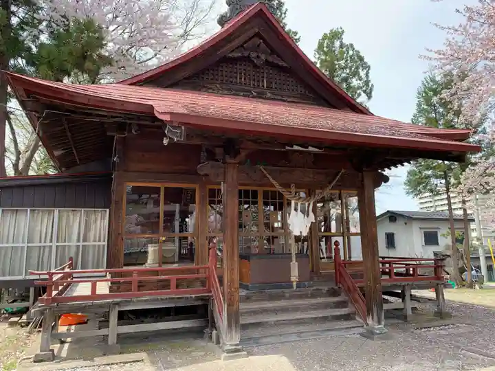 弘前八坂神社の本殿・本堂