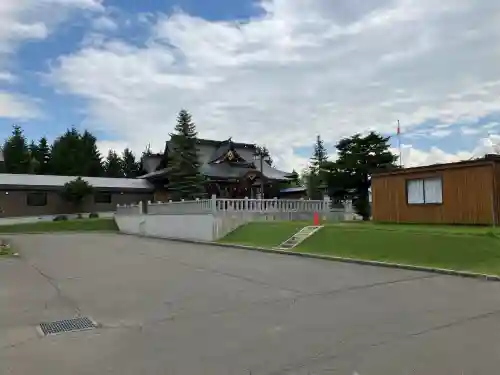 美瑛神社の庭園