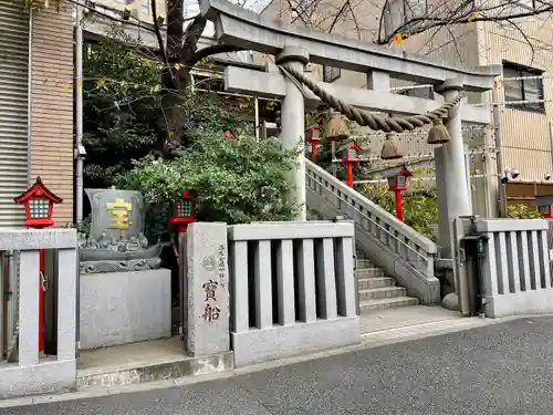 十番稲荷神社の鳥居