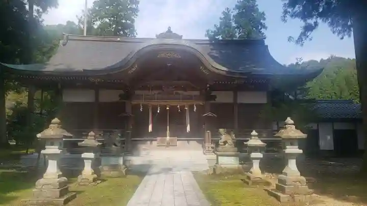 大虫神社の本殿・本堂