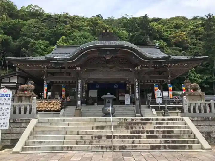 一畑薬師の本殿・本堂