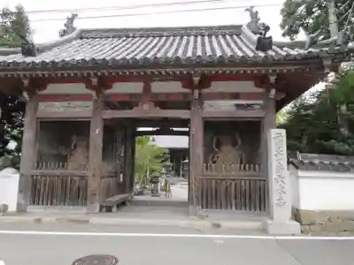 穴太寺の山門・神門