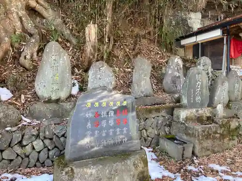 大岩不動尊(長野県)