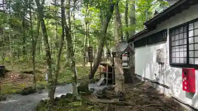 新屋山神社(山梨県)