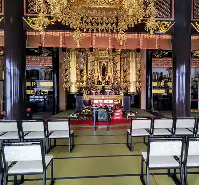 長福寺の本殿・本堂