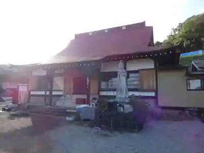 伊勢原 法泉寺の本殿・本堂