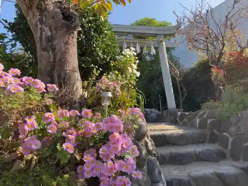 横浜御嶽神社のその他建物