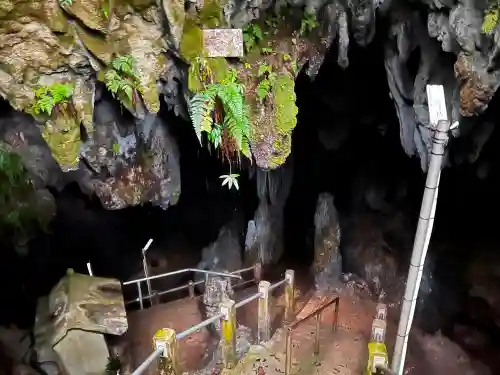 金武宮の建物その他