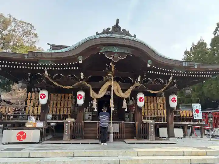 琴崎八幡宮の{uncategorized: "未分類", other: "その他", undefined: "問題あり", building: "その他建物", grave: "お墓", sacred_gate: "鳥居", guardian: "狛犬", statue: "像", buddha: "仏像", history: "歴史", nature: "自然", garden: "庭園", animal: "動物", pagoda: "塔", temizu: "手水舎", mountain_gate: "山門・神門", sanctuary: "本殿・本堂", subordinate: "末社・摂社", art: "芸術", scenery: "景色", jizo: "地蔵", ema: "絵馬", goshuin: "御朱印", omikuji: "おみくじ", items: "授与品その他", amulet: "お守り", goshuincho: "御朱印帳", eats: "食事", festival: "お祭り", votive_dance: "神楽", shichigosan: "七五三参", wedding: "結婚式", experience: "体験その他", initially: "初詣", around: "周辺", anti_infection: "感染症対策"}