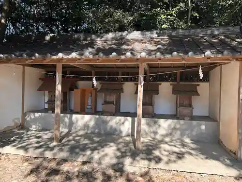 諏訪神社の末社・摂社