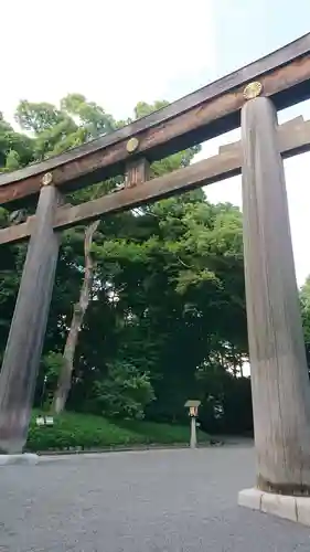 明治神宮の鳥居