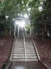 神鳥前川神社の建物その他