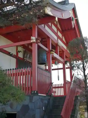 旦照山馬頭院観音寺の本殿