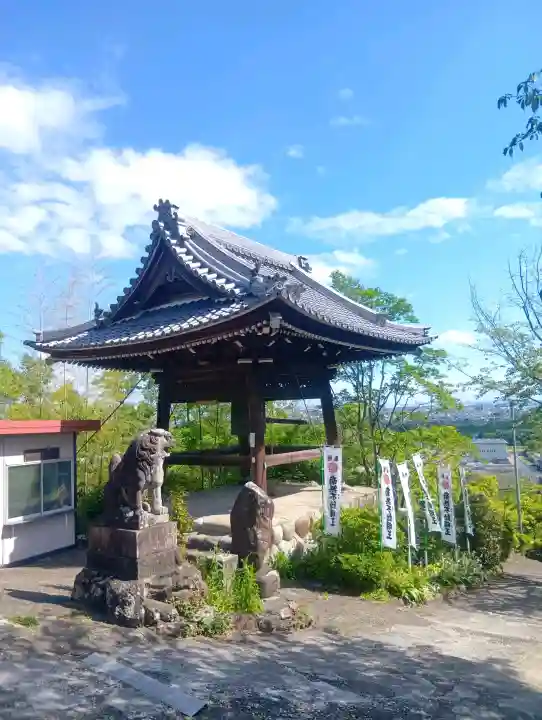 佛眼院の{uncategorized: "未分類", other: "その他", undefined: "問題あり", building: "その他建物", grave: "お墓", sacred_gate: "鳥居", guardian: "狛犬", statue: "像", buddha: "仏像", history: "歴史", nature: "自然", garden: "庭園", animal: "動物", pagoda: "塔", temizu: "手水舎", mountain_gate: "山門・神門", sanctuary: "本殿・本堂", subordinate: "末社・摂社", art: "芸術", scenery: "景色", jizo: "地蔵", ema: "絵馬", goshuin: "御朱印", omikuji: "おみくじ", items: "授与品その他", amulet: "お守り", goshuincho: "御朱印帳", eats: "食事", festival: "お祭り", votive_dance: "神楽", shichigosan: "七五三参", wedding: "結婚式", experience: "体験その他", initially: "初詣", around: "周辺", anti_infection: "感染症対策"}