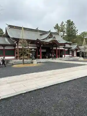 氣比神宮の{uncategorized: "未分類", other: "その他", undefined: "問題あり", building: "その他建物", grave: "お墓", sacred_gate: "鳥居", guardian: "狛犬", statue: "像", buddha: "仏像", history: "歴史", nature: "自然", garden: "庭園", animal: "動物", pagoda: "塔", temizu: "手水舎", mountain_gate: "山門・神門", sanctuary: "本殿・本堂", subordinate: "末社・摂社", art: "芸術", scenery: "景色", jizo: "地蔵", ema: "絵馬", goshuin: "御朱印", omikuji: "おみくじ", items: "授与品その他", amulet: "お守り", goshuincho: "御朱印帳", eats: "食事", festival: "お祭り", votive_dance: "神楽", shichigosan: "七五三参", wedding: "結婚式", experience: "体験その他", initially: "初詣", around: "周辺", anti_infection: "感染症対策"}