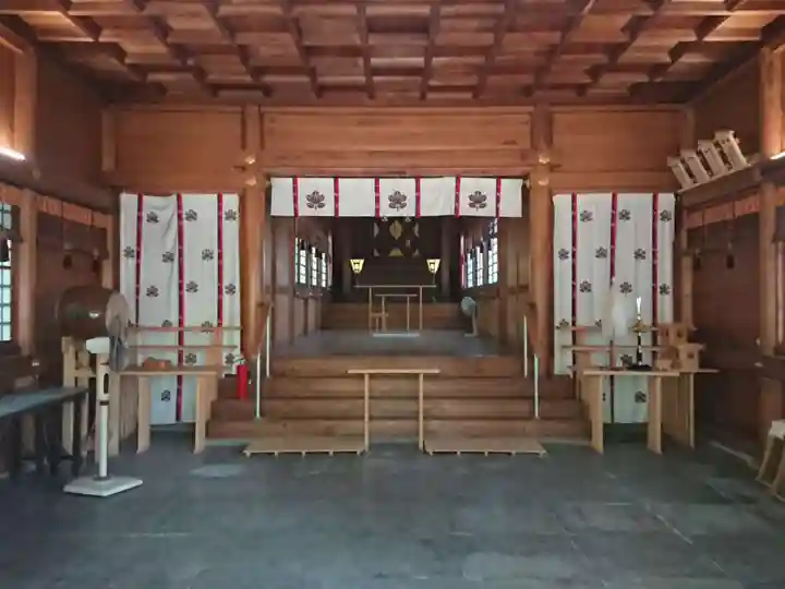 闇之森八幡社の本殿・本堂