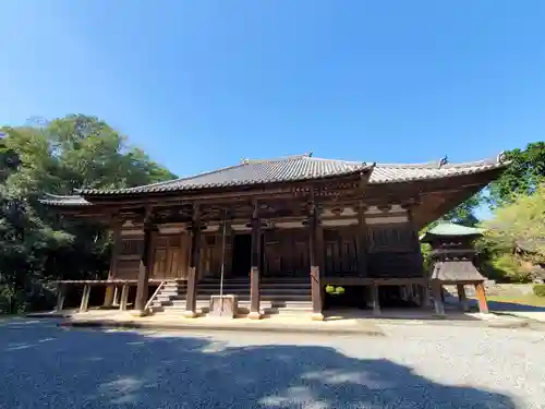 朝光寺の本殿・本堂