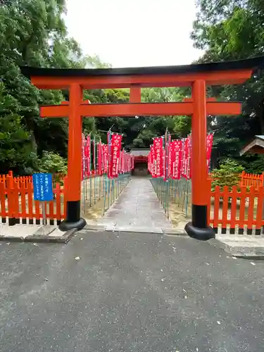 掘出稲荷神社の鳥居