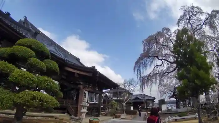 昌建寺の建物その他