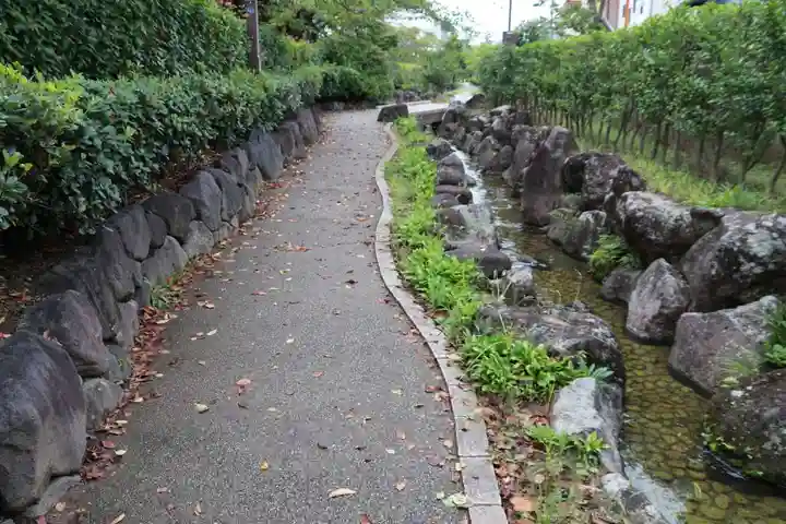 開成山大神宮の周辺
