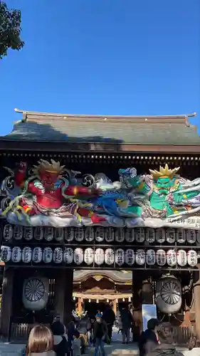 寒川神社の山門・神門