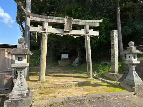 国府神社の鳥居