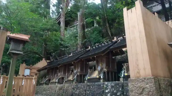 天河大辨財天社の末社・摂社