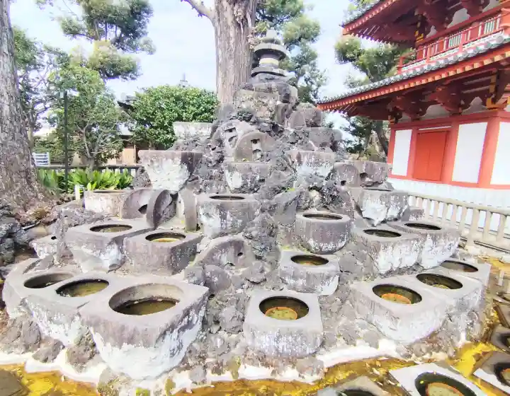 宝仙寺の{uncategorized: "未分類", other: "その他", undefined: "問題あり", building: "その他建物", grave: "お墓", sacred_gate: "鳥居", guardian: "狛犬", statue: "像", buddha: "仏像", history: "歴史", nature: "自然", garden: "庭園", animal: "動物", pagoda: "塔", temizu: "手水舎", mountain_gate: "山門・神門", sanctuary: "本殿・本堂", subordinate: "末社・摂社", art: "芸術", scenery: "景色", jizo: "地蔵", ema: "絵馬", goshuin: "御朱印", omikuji: "おみくじ", items: "授与品その他", amulet: "お守り", goshuincho: "御朱印帳", eats: "食事", festival: "お祭り", votive_dance: "神楽", shichigosan: "七五三参", wedding: "結婚式", experience: "体験その他", initially: "初詣", around: "周辺", anti_infection: "感染症対策"}