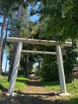酒門神社の{uncategorized: "未分類", other: "その他", undefined: "問題あり", building: "その他建物", grave: "お墓", sacred_gate: "鳥居", guardian: "狛犬", statue: "像", buddha: "仏像", history: "歴史", nature: "自然", garden: "庭園", animal: "動物", pagoda: "塔", temizu: "手水舎", mountain_gate: "山門・神門", sanctuary: "本殿・本堂", subordinate: "末社・摂社", art: "芸術", scenery: "景色", jizo: "地蔵", ema: "絵馬", goshuin: "御朱印", omikuji: "おみくじ", items: "授与品その他", amulet: "お守り", goshuincho: "御朱印帳", eats: "食事", festival: "お祭り", votive_dance: "神楽", shichigosan: "七五三参", wedding: "結婚式", experience: "体験その他", initially: "初詣", around: "周辺", anti_infection: "感染症対策"}