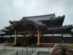 観音寺の本殿