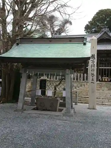 甲宗八幡宮の手水舎