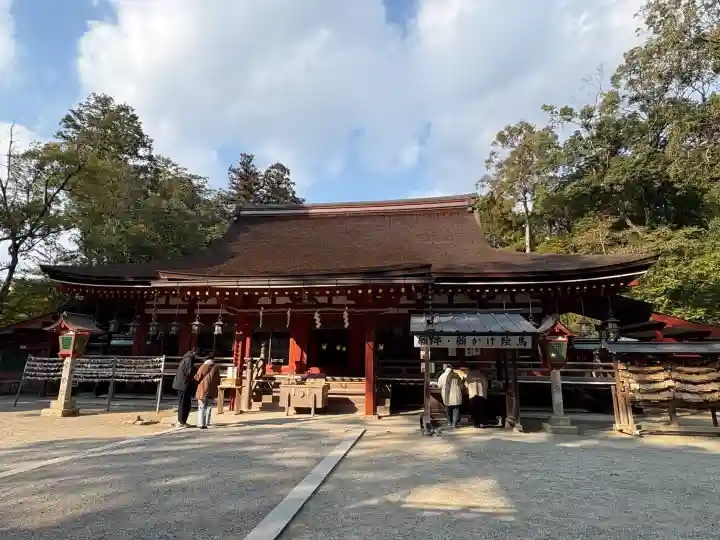 石上神宮の{uncategorized: "未分類", other: "その他", undefined: "問題あり", building: "その他建物", grave: "お墓", sacred_gate: "鳥居", guardian: "狛犬", statue: "像", buddha: "仏像", history: "歴史", nature: "自然", garden: "庭園", animal: "動物", pagoda: "塔", temizu: "手水舎", mountain_gate: "山門・神門", sanctuary: "本殿・本堂", subordinate: "末社・摂社", art: "芸術", scenery: "景色", jizo: "地蔵", ema: "絵馬", goshuin: "御朱印", omikuji: "おみくじ", items: "授与品その他", amulet: "お守り", goshuincho: "御朱印帳", eats: "食事", festival: "お祭り", votive_dance: "神楽", shichigosan: "七五三参", wedding: "結婚式", experience: "体験その他", initially: "初詣", around: "周辺", anti_infection: "感染症対策"}