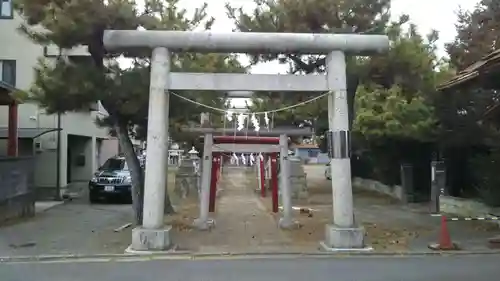 四郎介稲荷神社の鳥居