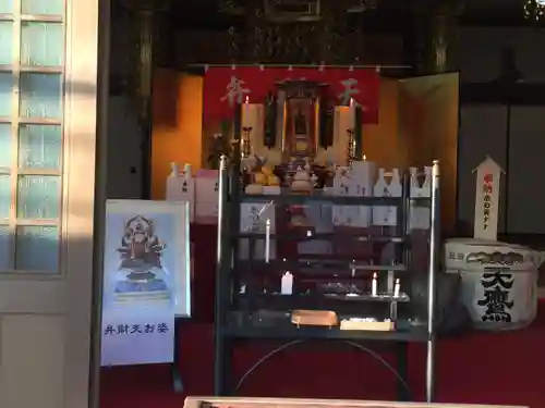 長命寺の本殿・本堂