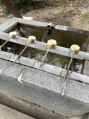 神明社（深沢）の手水舎