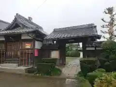 浄泉寺の山門