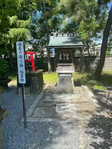 穴切大神社の末社・摂社