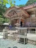 明石寺の本殿・本堂