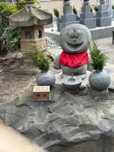 真光院の{uncategorized: "未分類", other: "その他", undefined: "問題あり", building: "その他建物", grave: "お墓", sacred_gate: "鳥居", guardian: "狛犬", statue: "像", buddha: "仏像", history: "歴史", nature: "自然", garden: "庭園", animal: "動物", pagoda: "塔", temizu: "手水舎", mountain_gate: "山門・神門", sanctuary: "本殿・本堂", subordinate: "末社・摂社", art: "芸術", scenery: "景色", jizo: "地蔵", ema: "絵馬", goshuin: "御朱印", omikuji: "おみくじ", items: "授与品その他", amulet: "お守り", goshuincho: "御朱印帳", eats: "食事", festival: "お祭り", votive_dance: "神楽", shichigosan: "七五三参", wedding: "結婚式", experience: "体験その他", initially: "初詣", around: "周辺", anti_infection: "感染症対策"}