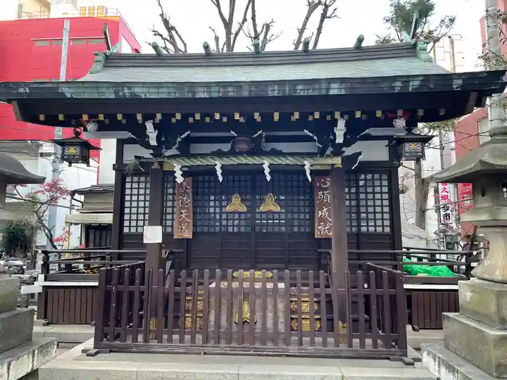 恵比寿神社の本殿・本堂