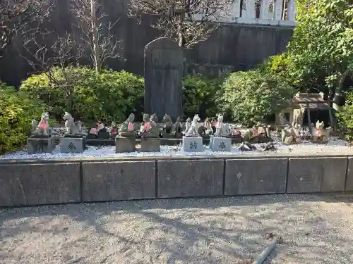 赤羽八幡神社の{uncategorized: "未分類", other: "その他", undefined: "問題あり", building: "その他建物", grave: "お墓", sacred_gate: "鳥居", guardian: "狛犬", statue: "像", buddha: "仏像", history: "歴史", nature: "自然", garden: "庭園", animal: "動物", pagoda: "塔", temizu: "手水舎", mountain_gate: "山門・神門", sanctuary: "本殿・本堂", subordinate: "末社・摂社", art: "芸術", scenery: "景色", jizo: "地蔵", ema: "絵馬", goshuin: "御朱印", omikuji: "おみくじ", items: "授与品その他", amulet: "お守り", goshuincho: "御朱印帳", eats: "食事", festival: "お祭り", votive_dance: "神楽", shichigosan: "七五三参", wedding: "結婚式", experience: "体験その他", initially: "初詣", around: "周辺", anti_infection: "感染症対策"}